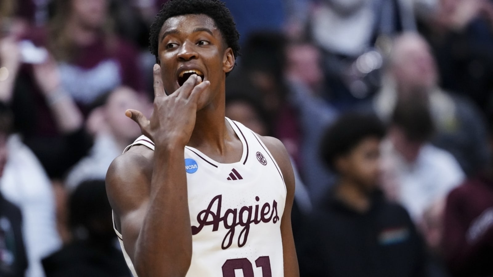 Pharrel Payne, Texas A&M fight off Yale&#39;s upset bid