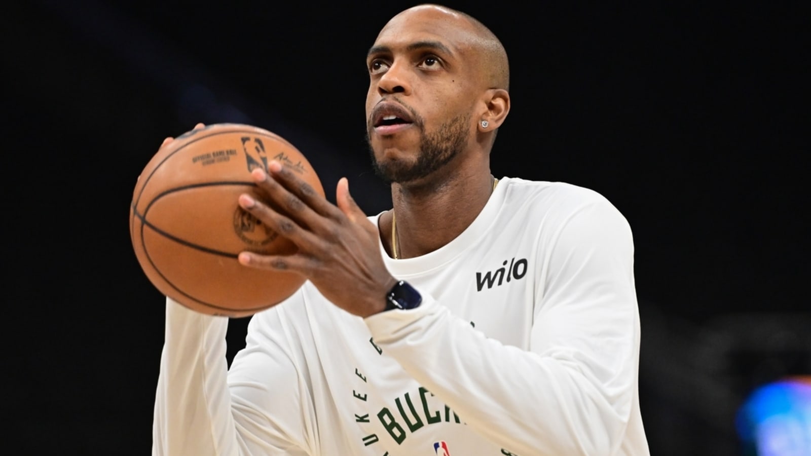 Bucks F Khris Middleton (ankle) out vs. Raptors