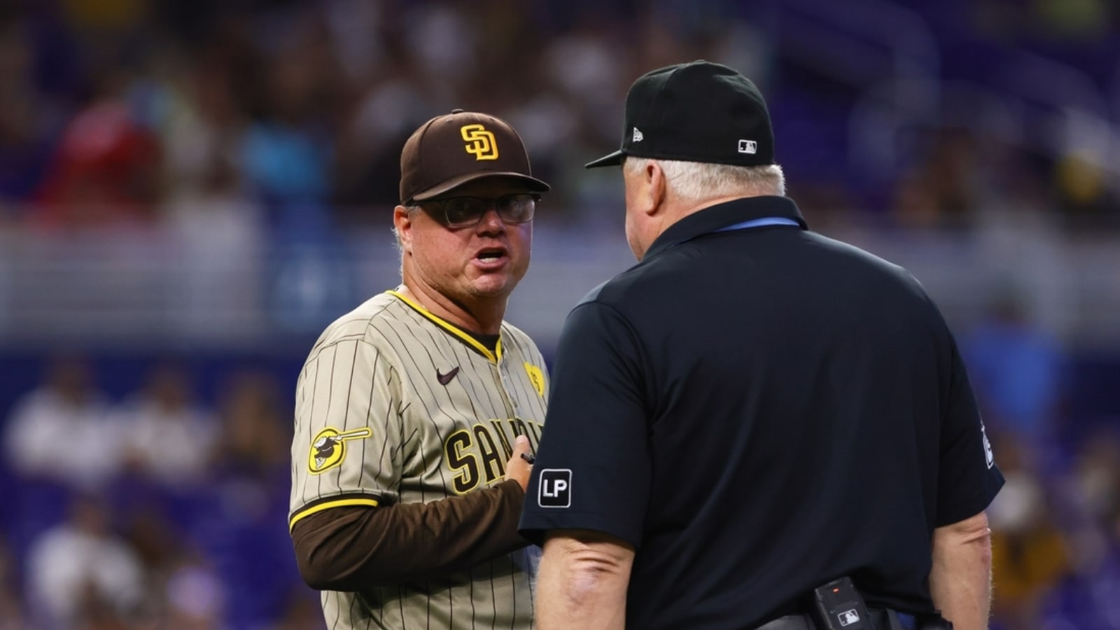 MLB roundup: Marlins end Padres&#39; win streak after overturned HR