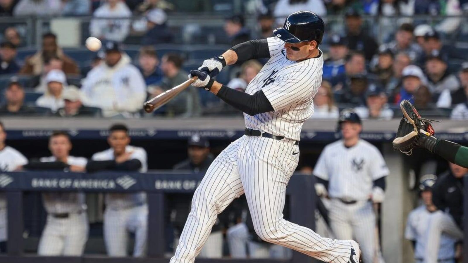 First-inning power helps Yankees turn back Athletics