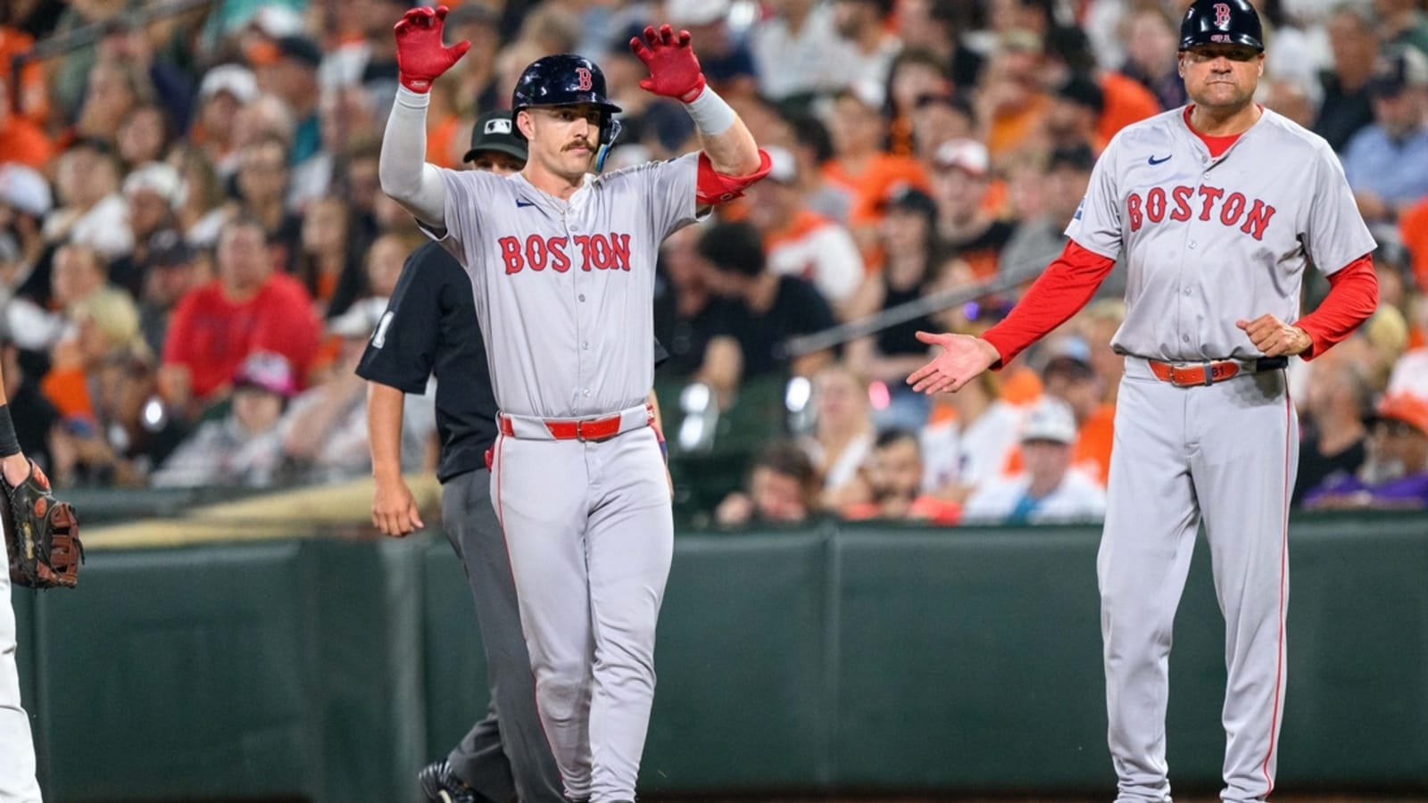 Red Sox score late, dump Orioles for 2nd straight night