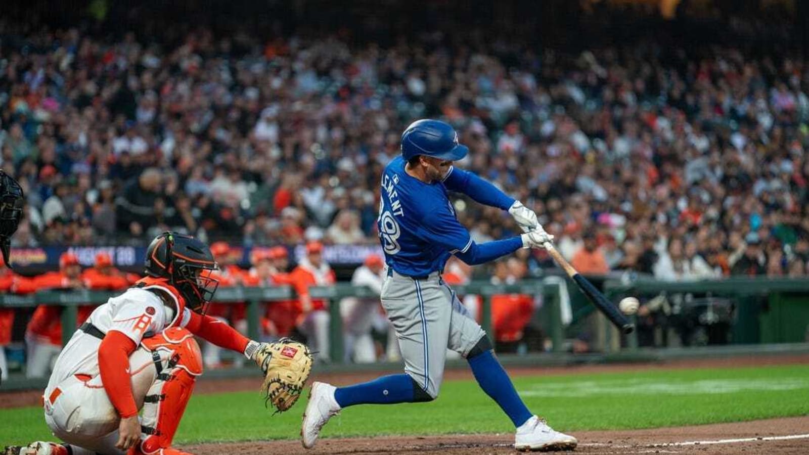 Wild pitch seals Giants&#39; victory over Blue Jays
