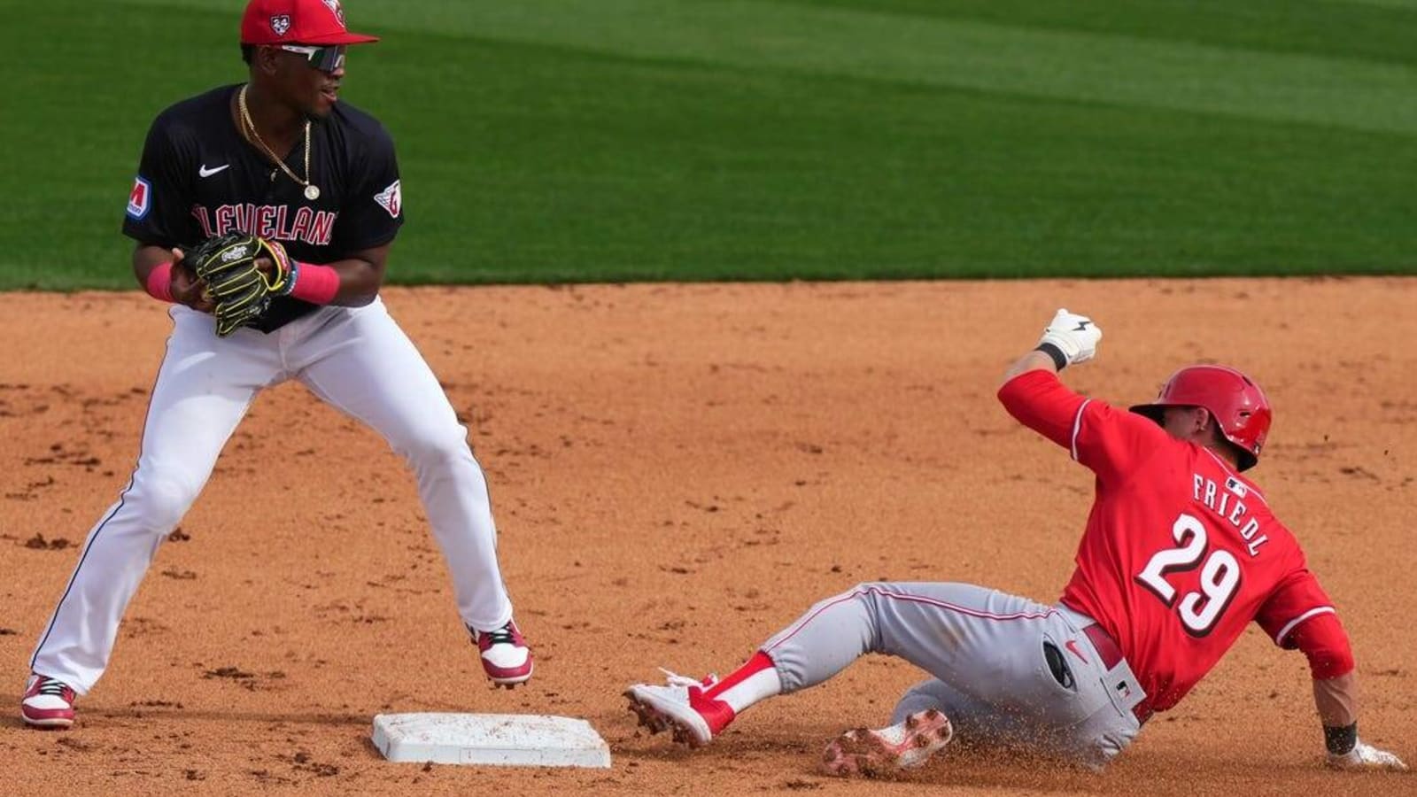 Reds lose center fielder TJ Friedl (wrist) indefinitely