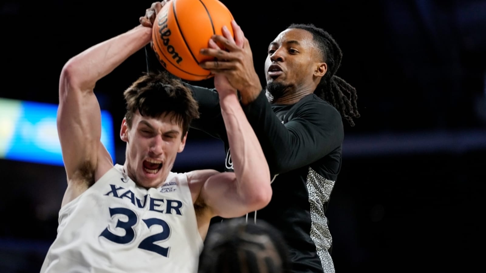 Xavier F Zach Freemantle out indefinitely with lower-body injury