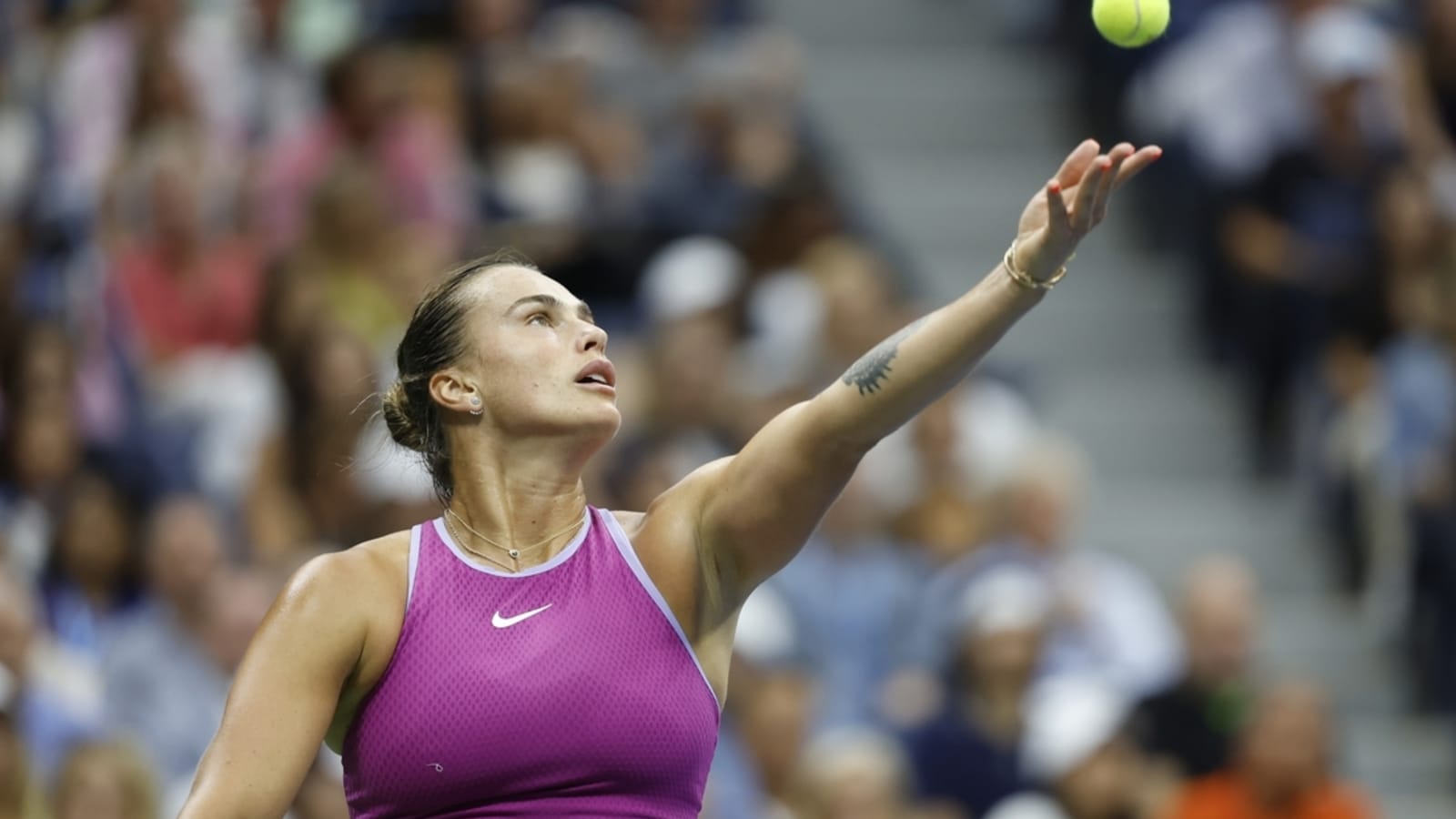 Aryna Sabalenka storms into quarterfinals in Beijing