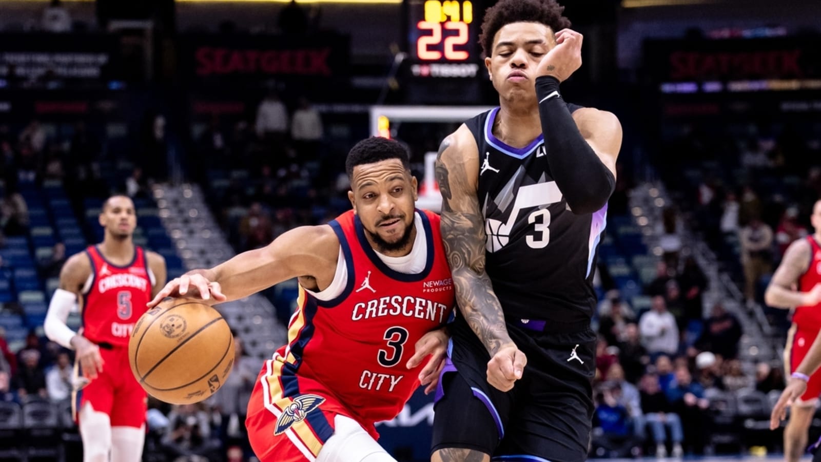 Ex-teammates Damian Lillard, CJ McCollum clash in Bucks-Pelicans