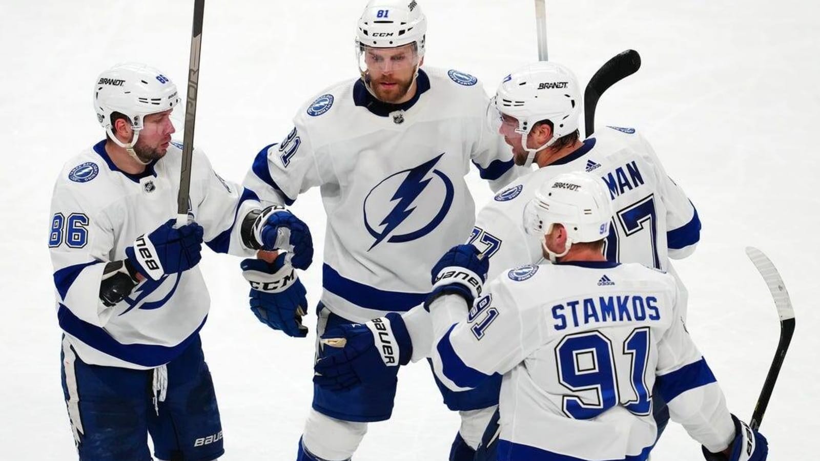 Nikita Kucherov, Lightning look to stay hot vs. lowly Sharks