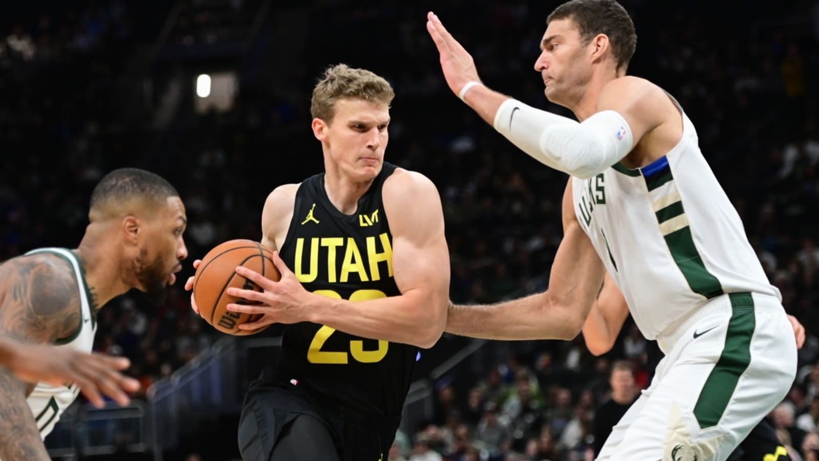 Bucks pull away from Jazz to snap skid
