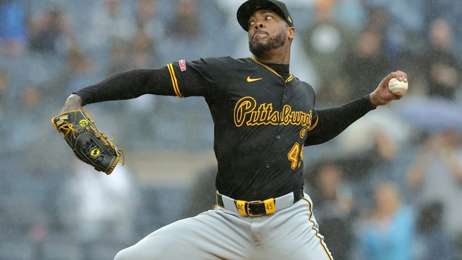 Red Sox adding Aroldis Chapman on 1-year deal