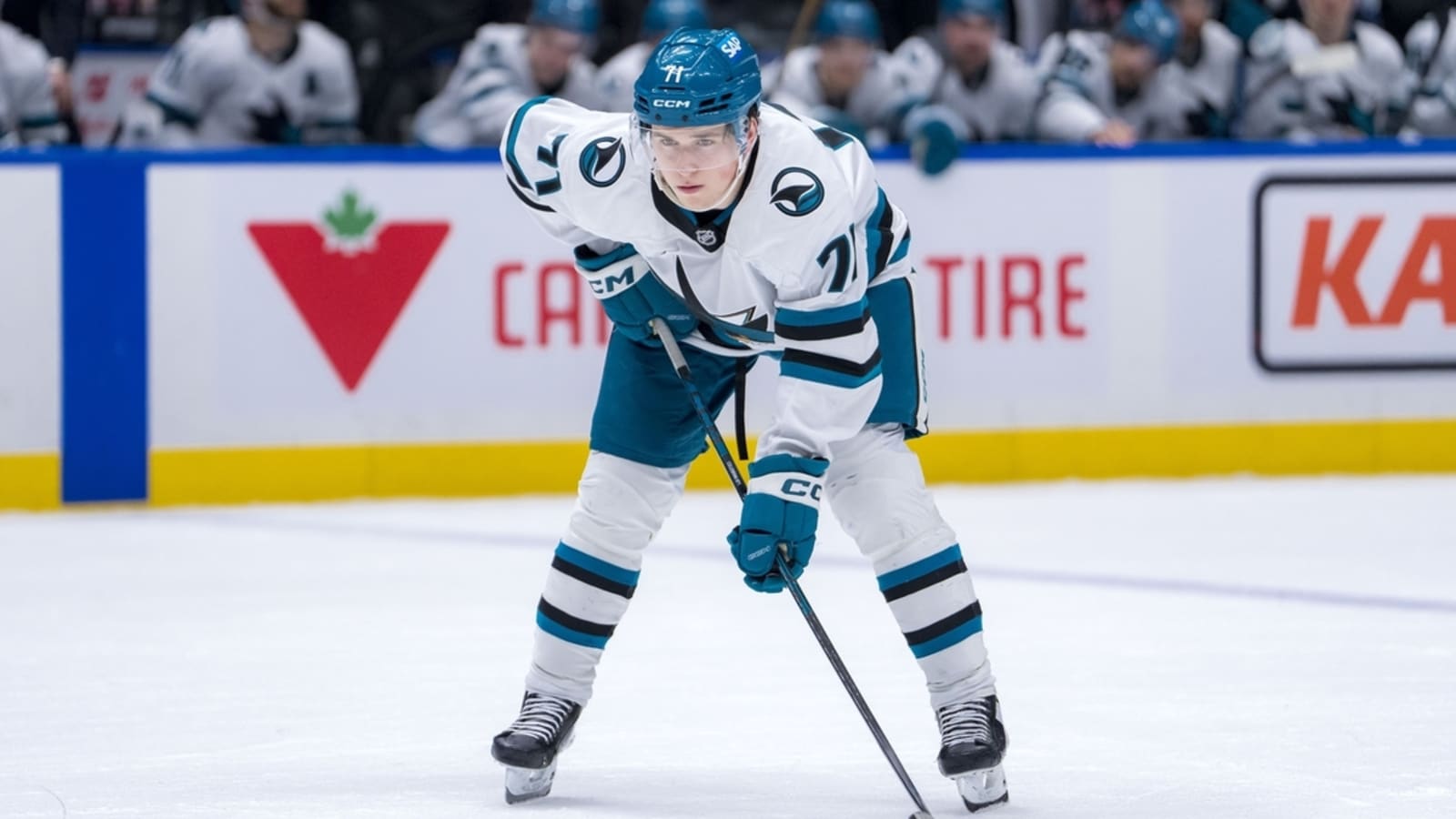 Sharks seek to end 7-game losing streak vs. Flyers