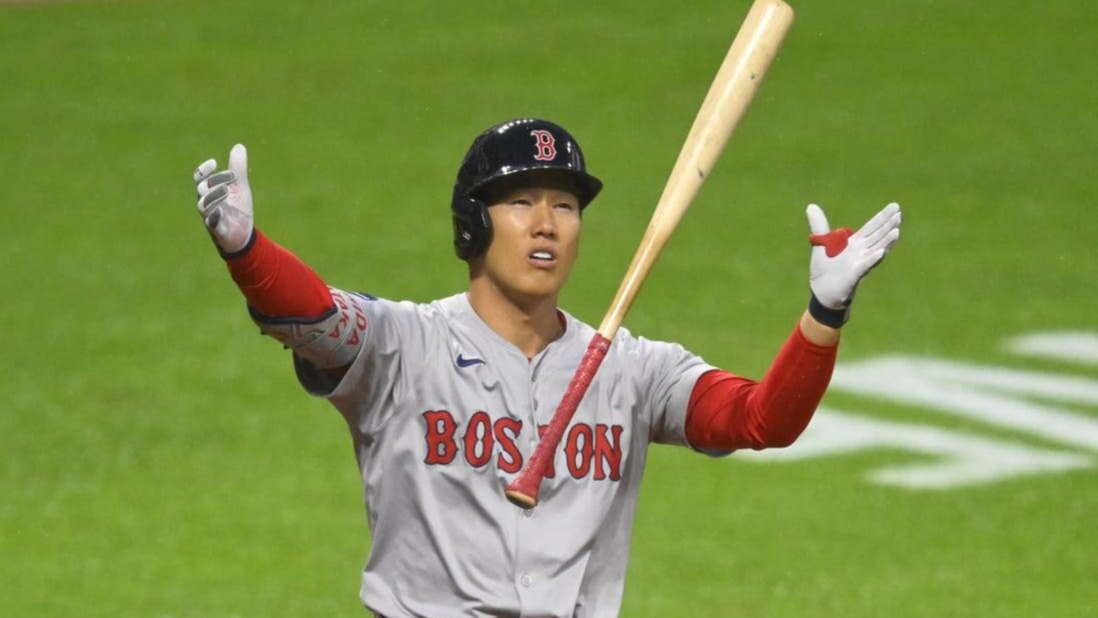 Surgery an option for Red Sox LF Masataka Yoshida