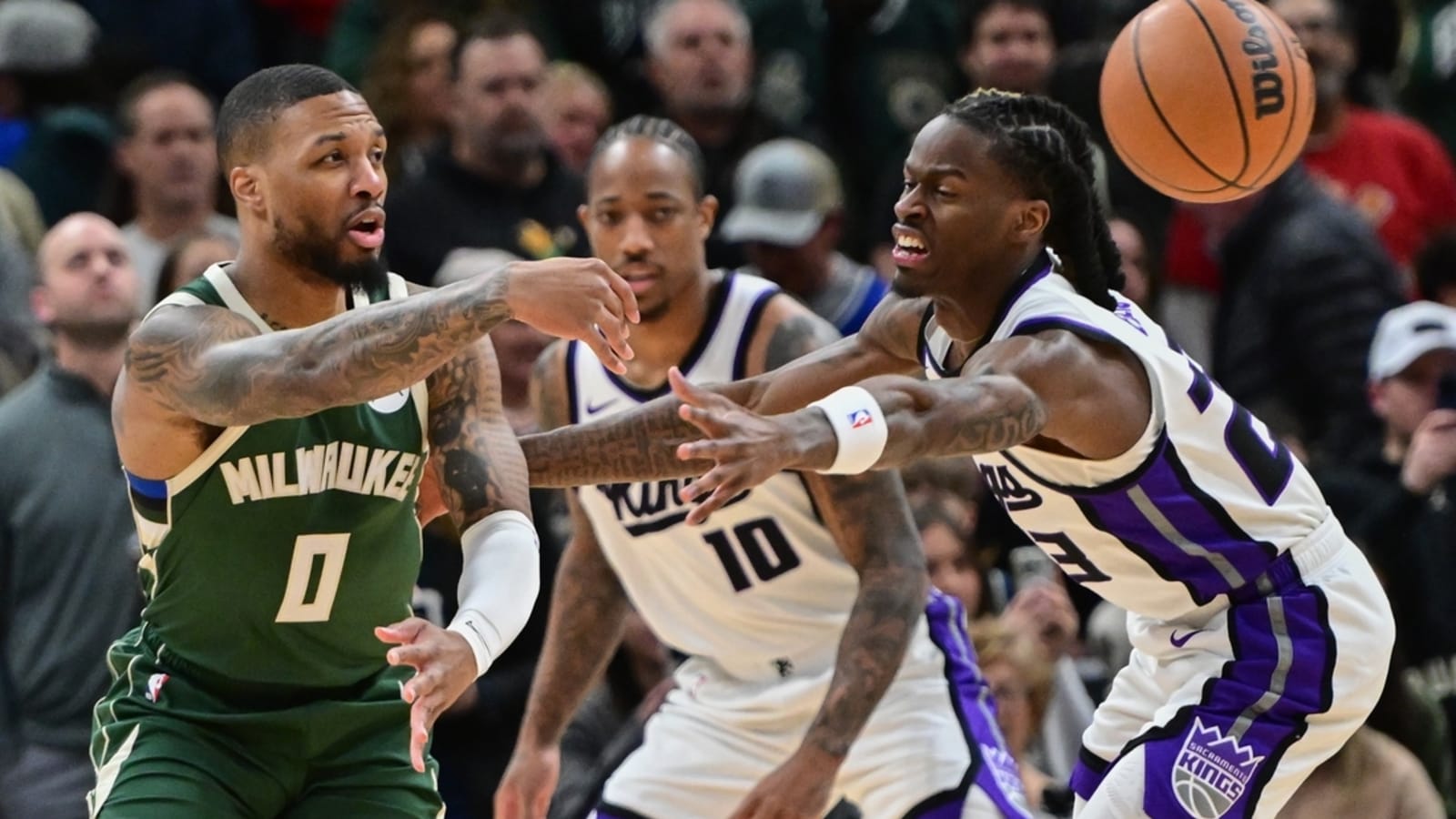 Bucks ride massive first quarter to victory over Kings