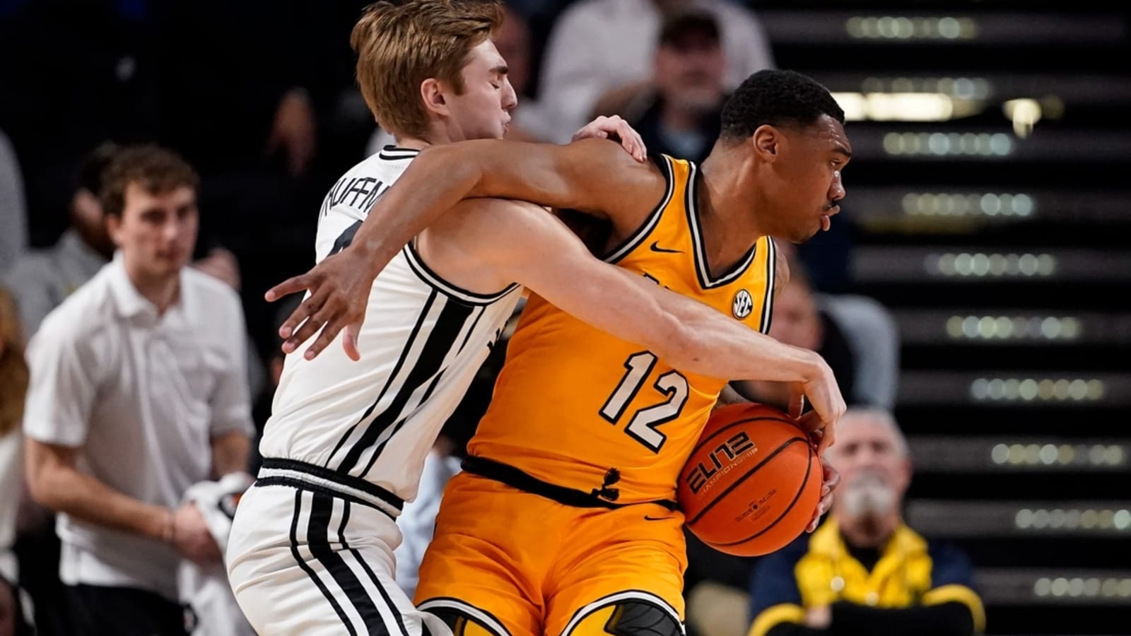 Vanderbilt forces overtime, upends No. 14 Missouri