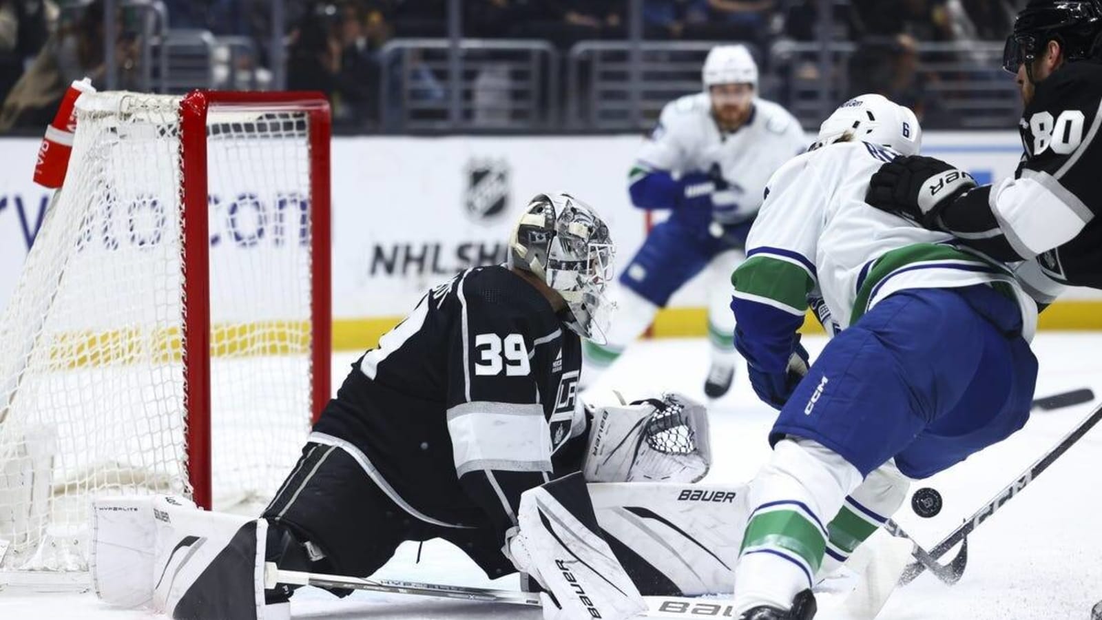 Kings roll over Canucks behind 2 goals from Adrian Kempe