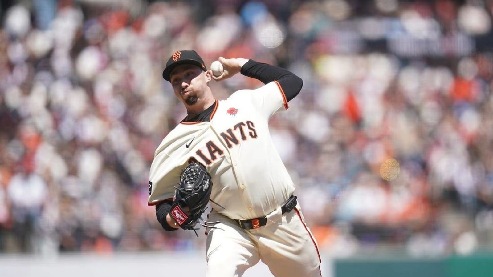 Bottom of order helps Giants top Phillies