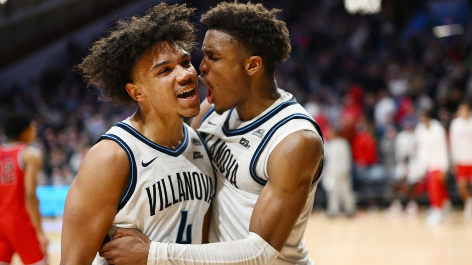Villanova rides momentum to struggling Providence