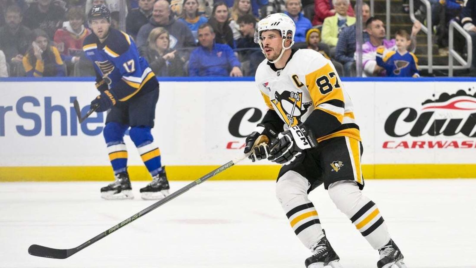 Reeling Blackhawks bid to shut down Sidney Crosby, Penguins