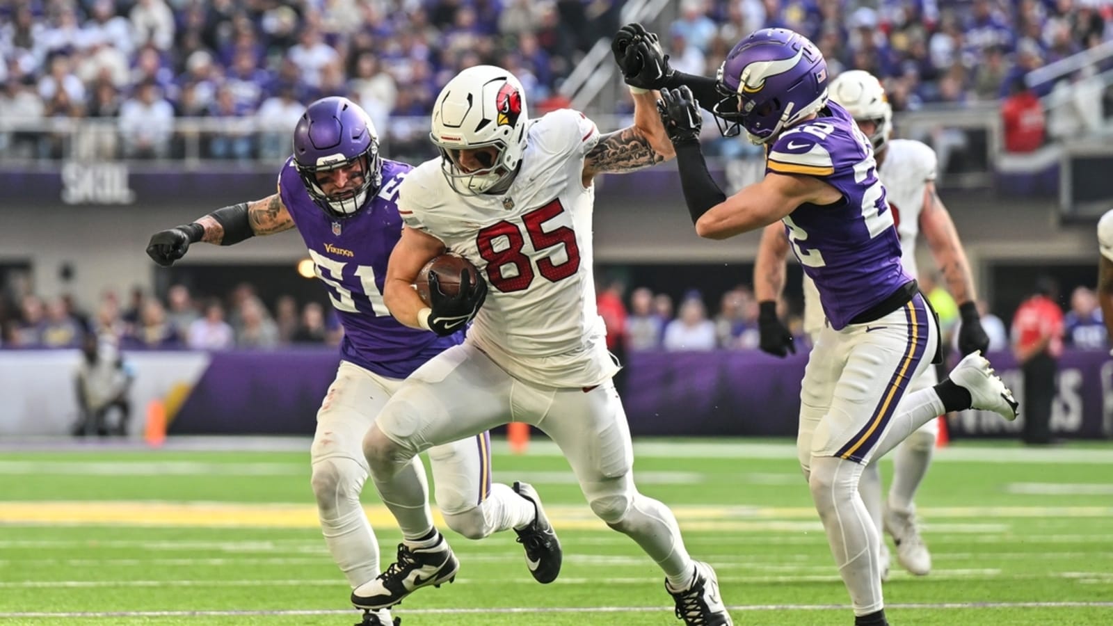 Late TD catch caps Vikings rally to beat Cardinals