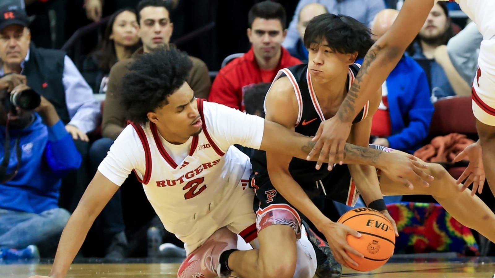 Caden Pierce&#39;s late shot lifts Princeton over Rutgers