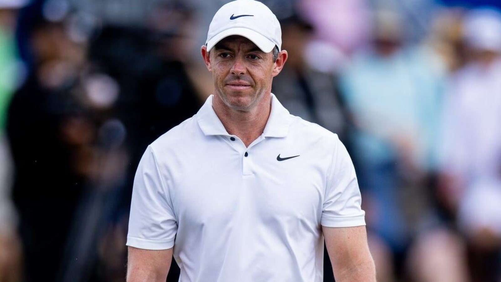 Rory McIlroy won&#39;t replace Webb Simpson on board after pushback