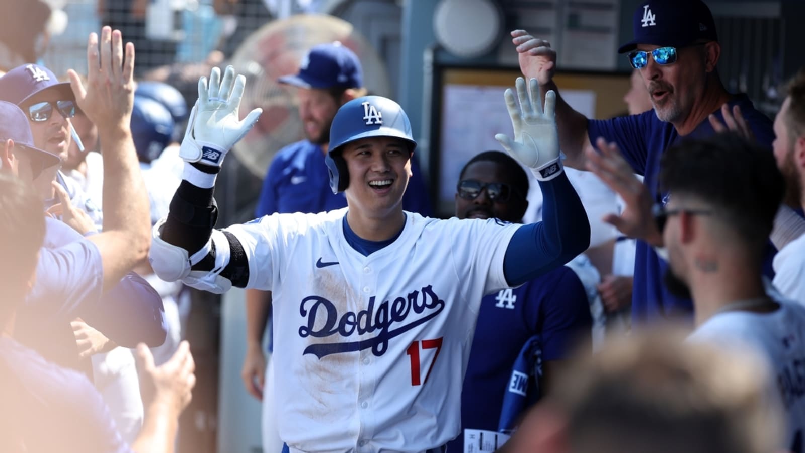 Shohei Ohtani continues 50-50 pursuit as Dodgers face Cubs