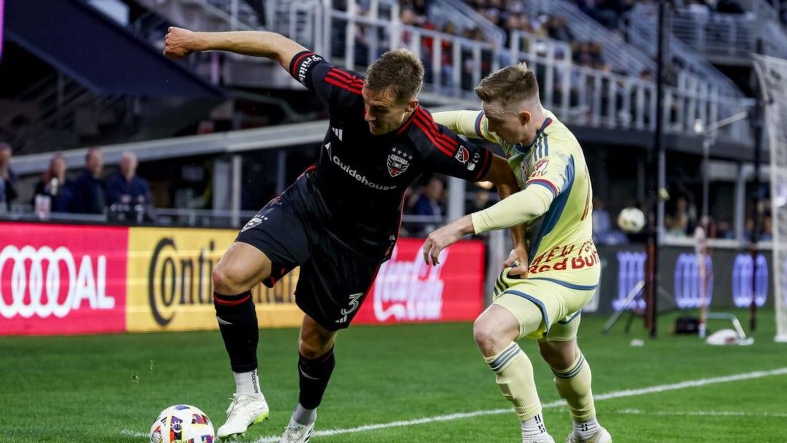 Red Bulls pounce on D.C. United for 4-1 win
