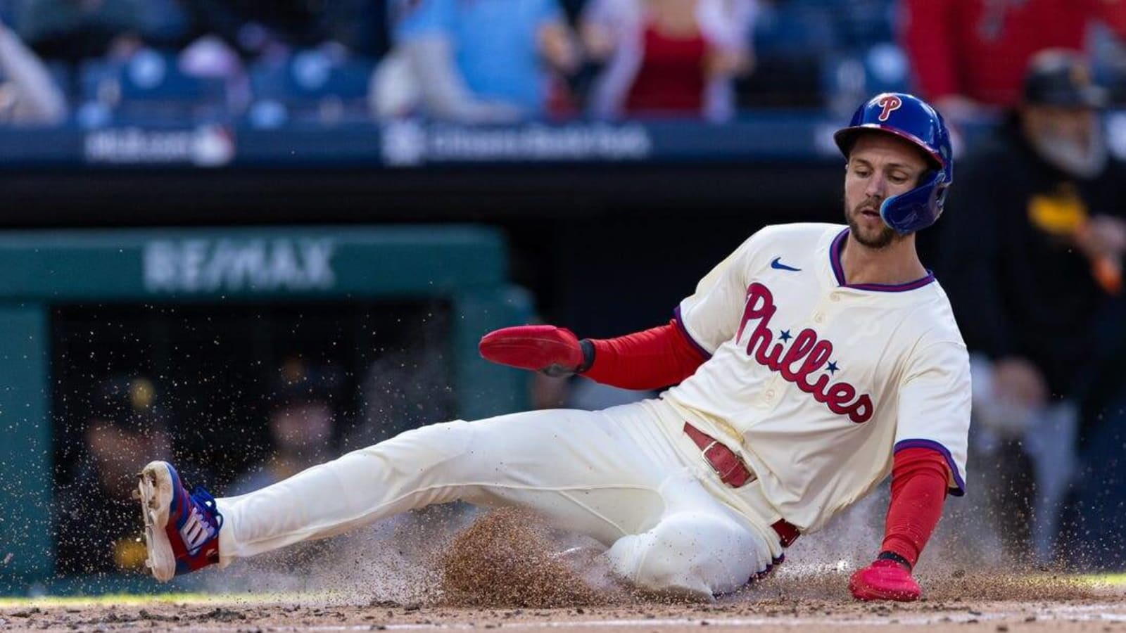 Nick Castellanos provides Phillies walk-off win over Pirates