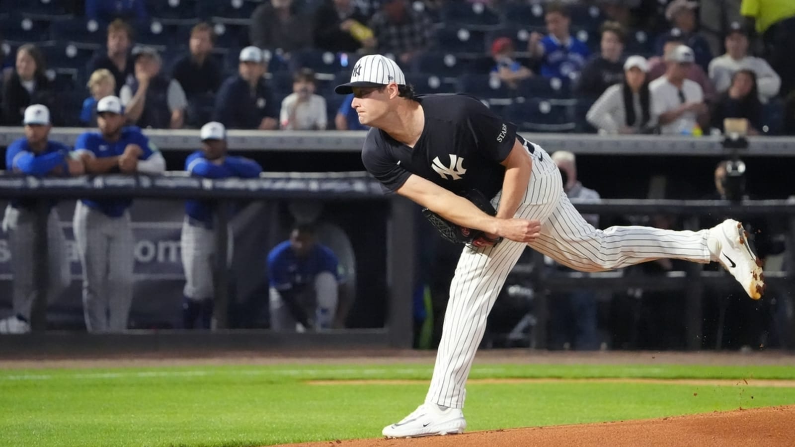 Report: Yankees ace Gerrit Cole (elbow) undergoing tests