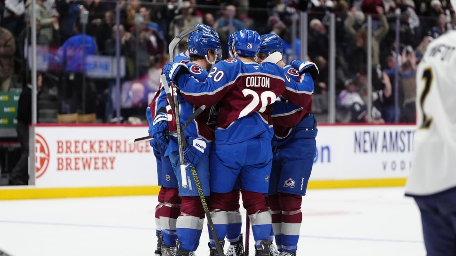 Avs keep rolling by dispatching Panthers