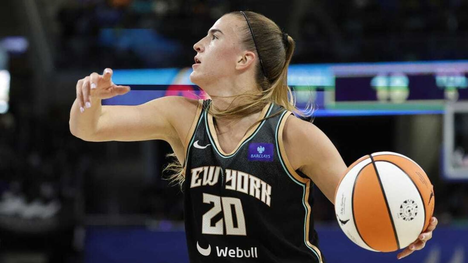 Sabrina Ionescu, Liberty subdue Sky again