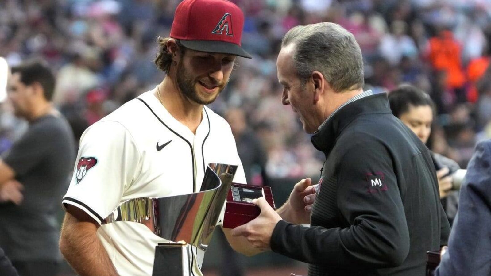 Zac Gallen, Diamondbacks aim to upend unbeaten Yankees