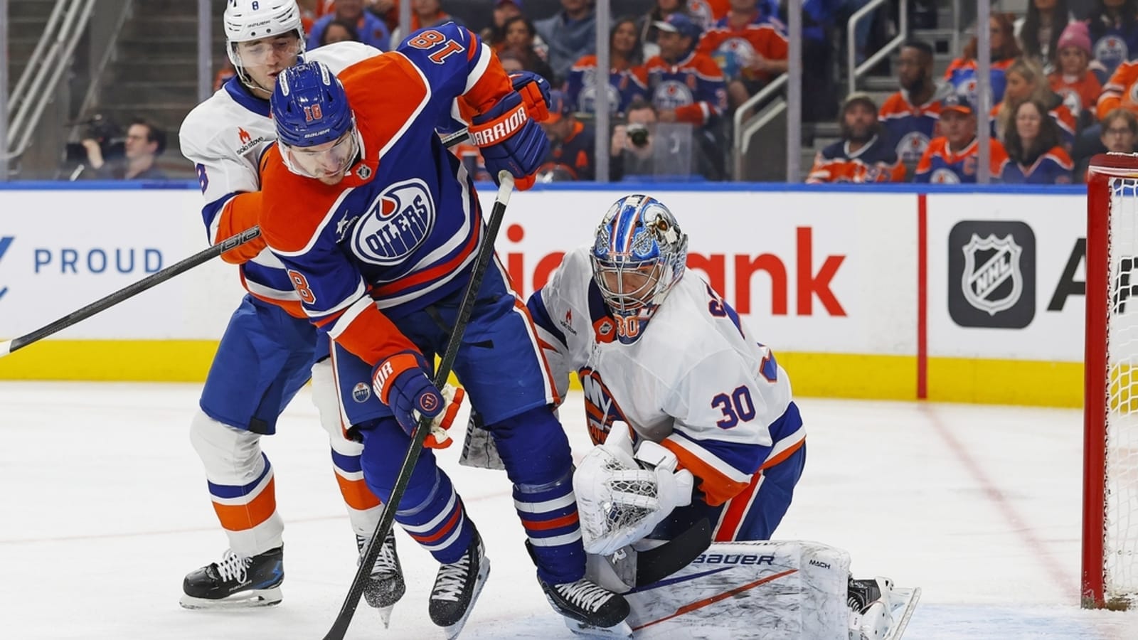 Leon Draisaitl, Oilers hand Isles second straight OT loss