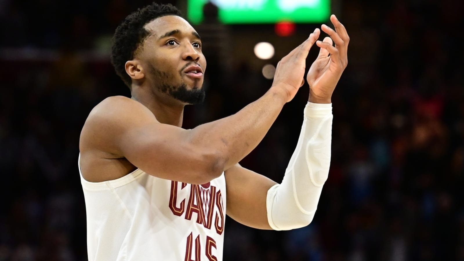 Fresh off statement win, Cavs bid to avoid letdown vs. Raptors
