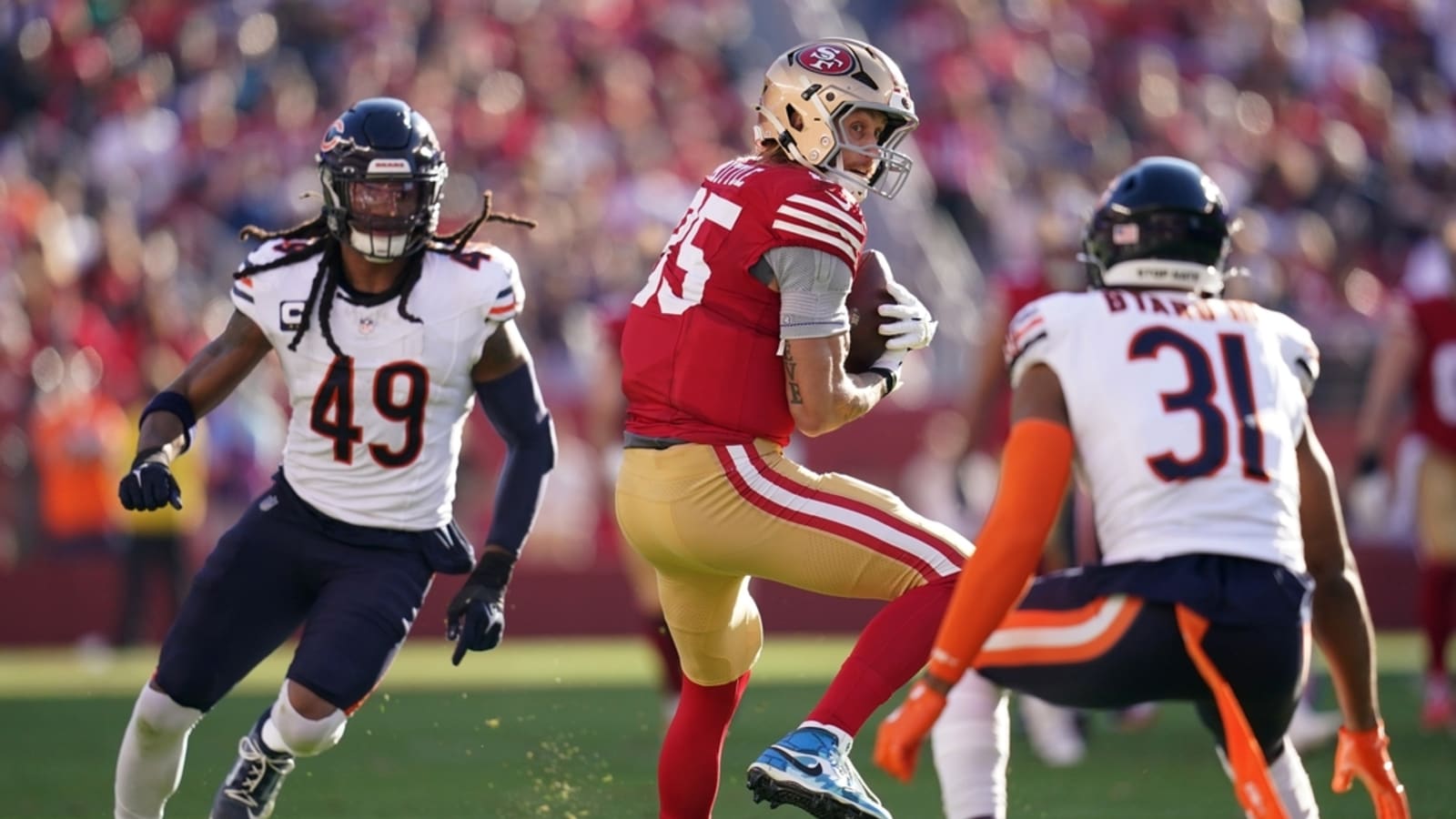 49ers rout bumbling Bears to snap 3-game skid