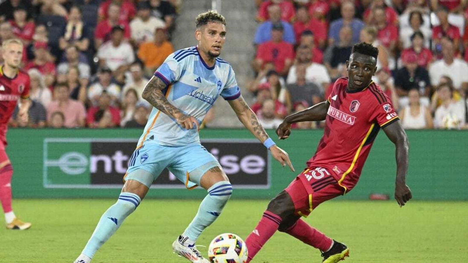 Rapids lock up star Rafael Navarro through 2027 season