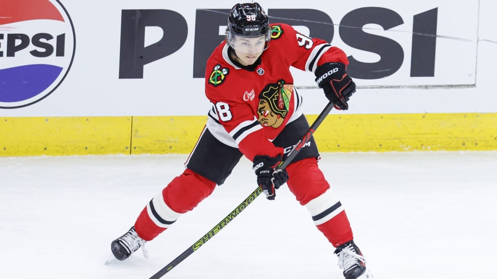 Blackhawks, facing Predators, pursue rare road win