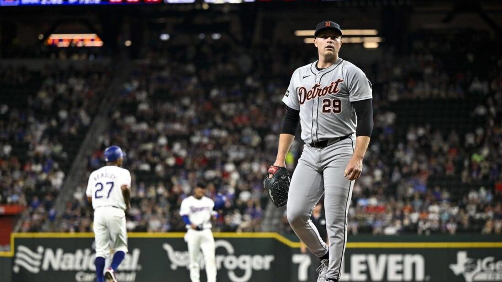 Jake Rogers homers twice, Tigers edge Rangers