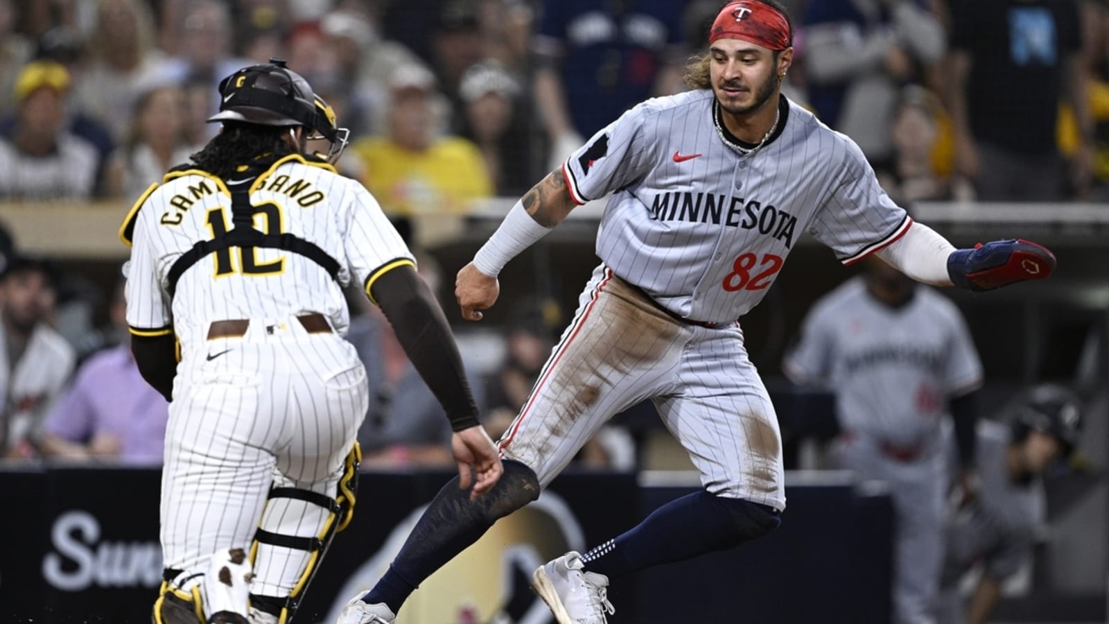 Jurickson Profar&#39;s three-run shot lifts Padres over Twins