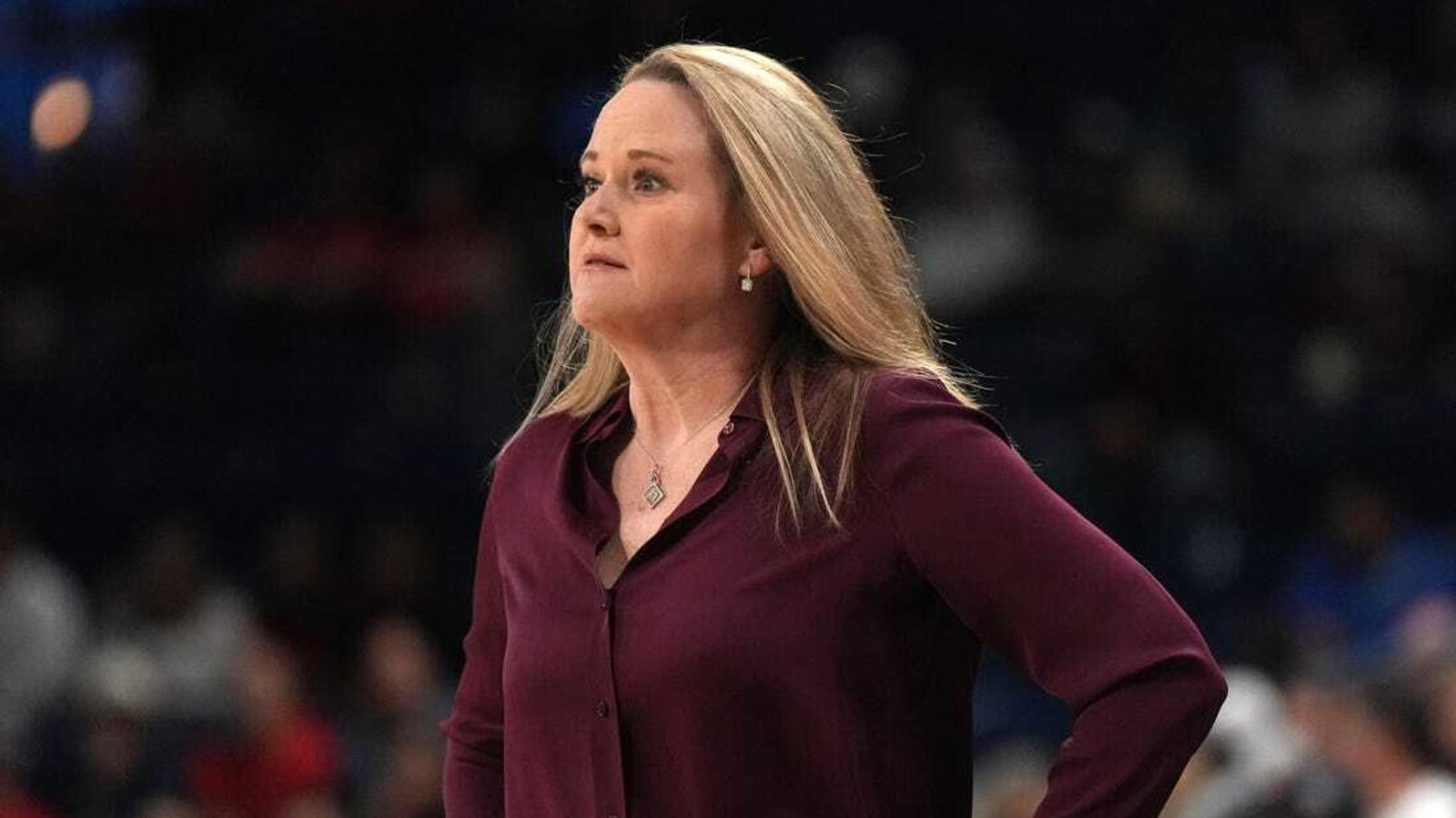 Lynne Roberts leaving Utah to coach Sparks