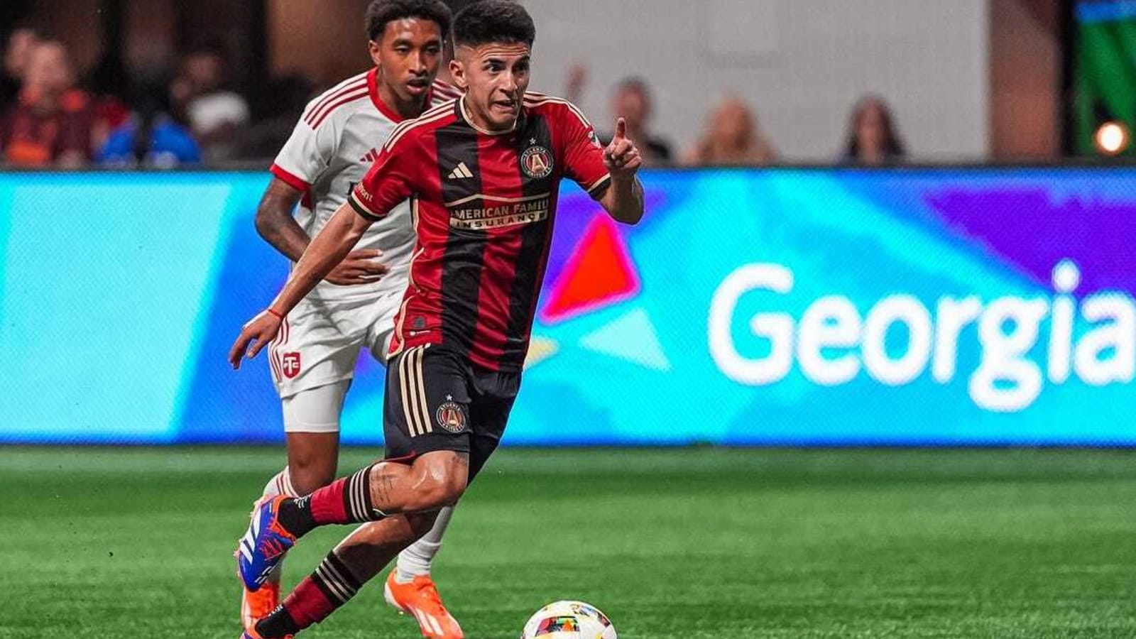 Atlanta United gets MLS-record fee in Thiago Almada transfer
