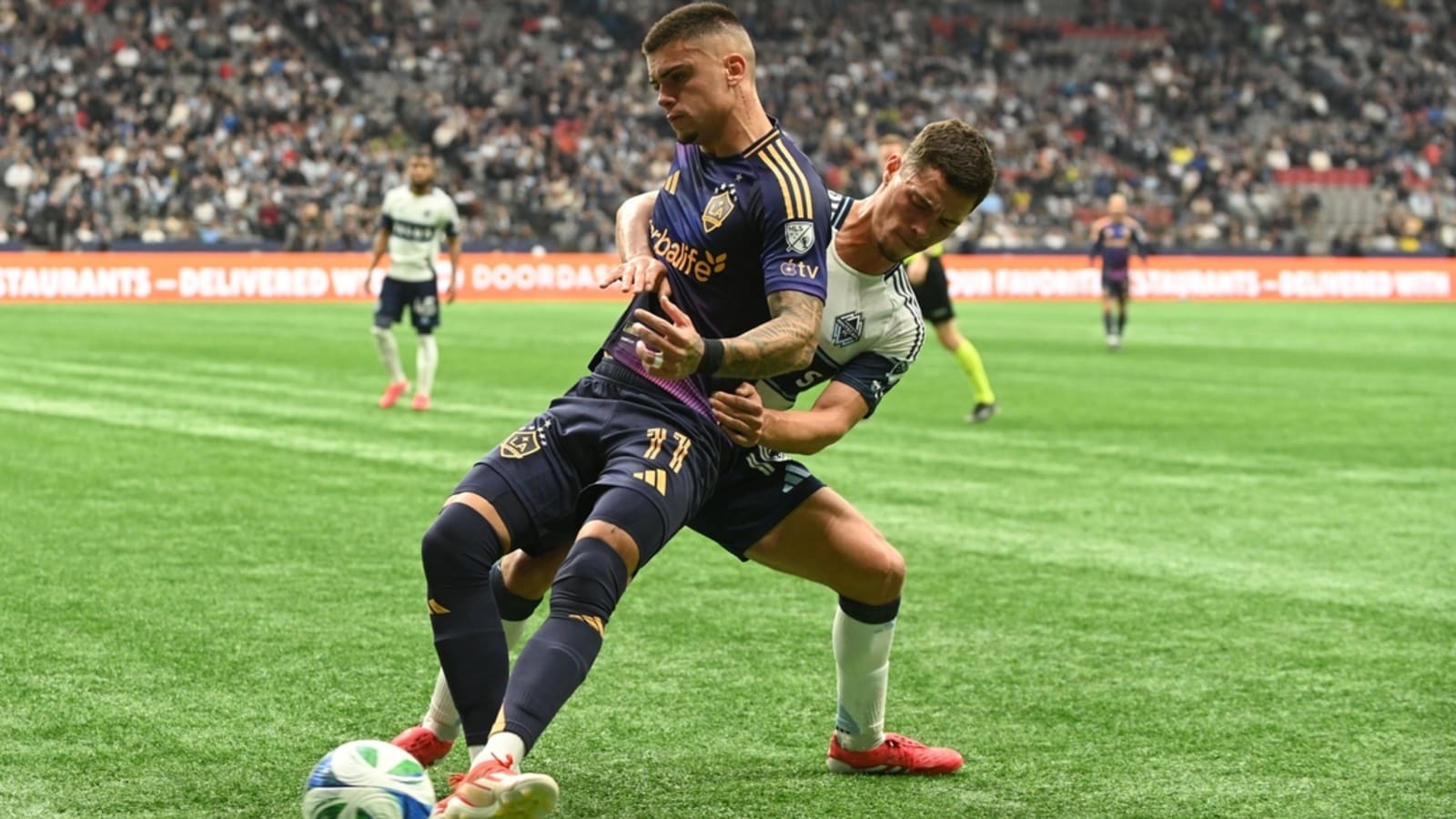 Whitecaps hand defending champion Galaxy a second loss