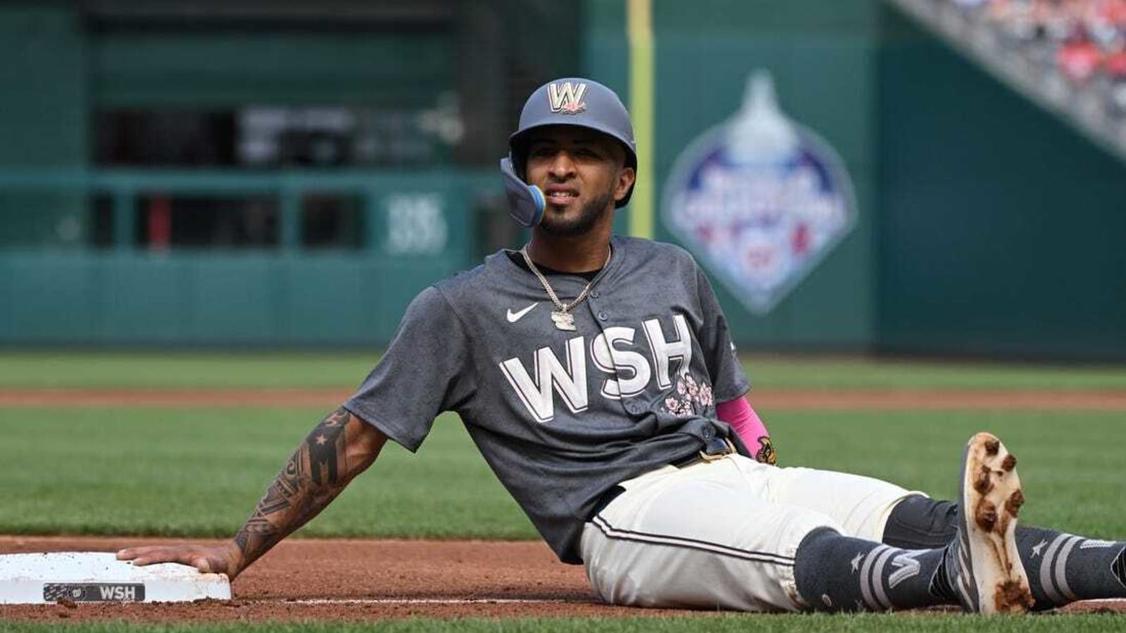 Nationals request release waivers on veteran OF Eddie Rosario