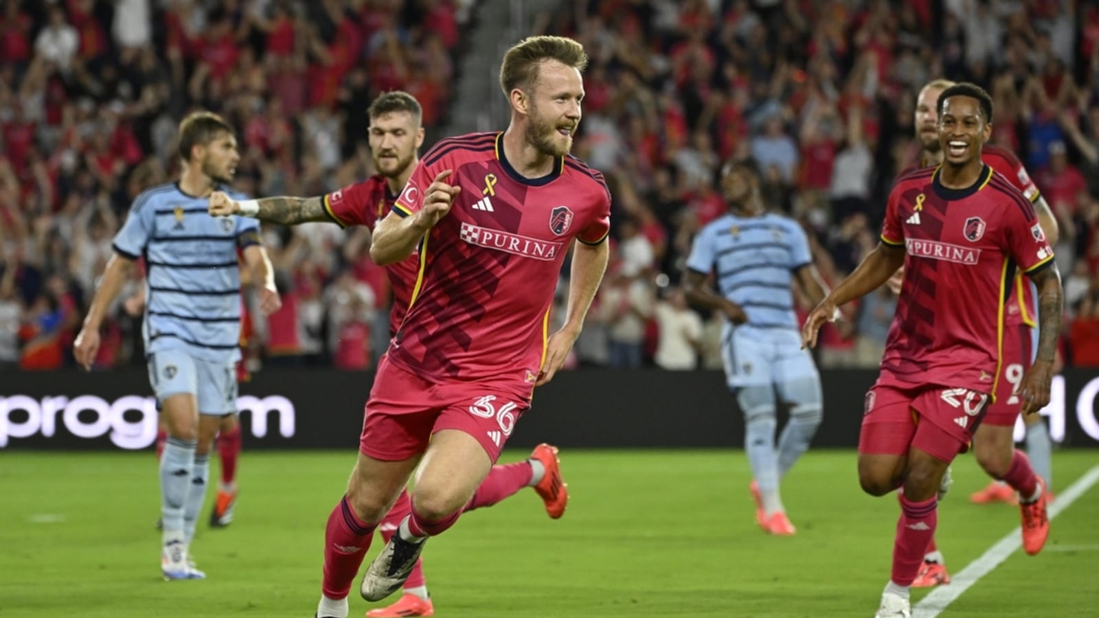 Cedric Teuchert lifts St. Louis City past Sporting K.C.