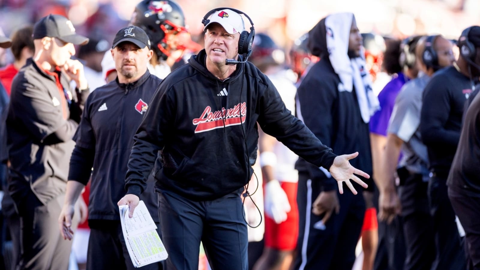 Tyler Shough, Isaac Brown lead Louisville&#39;s rout of Pitt
