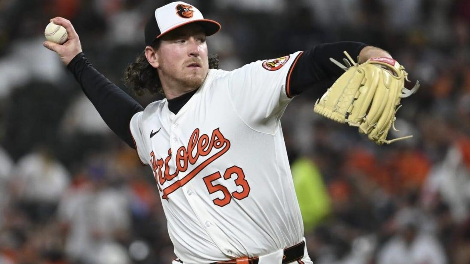 Mariners obtain RHP Mike Baumann from Orioles
