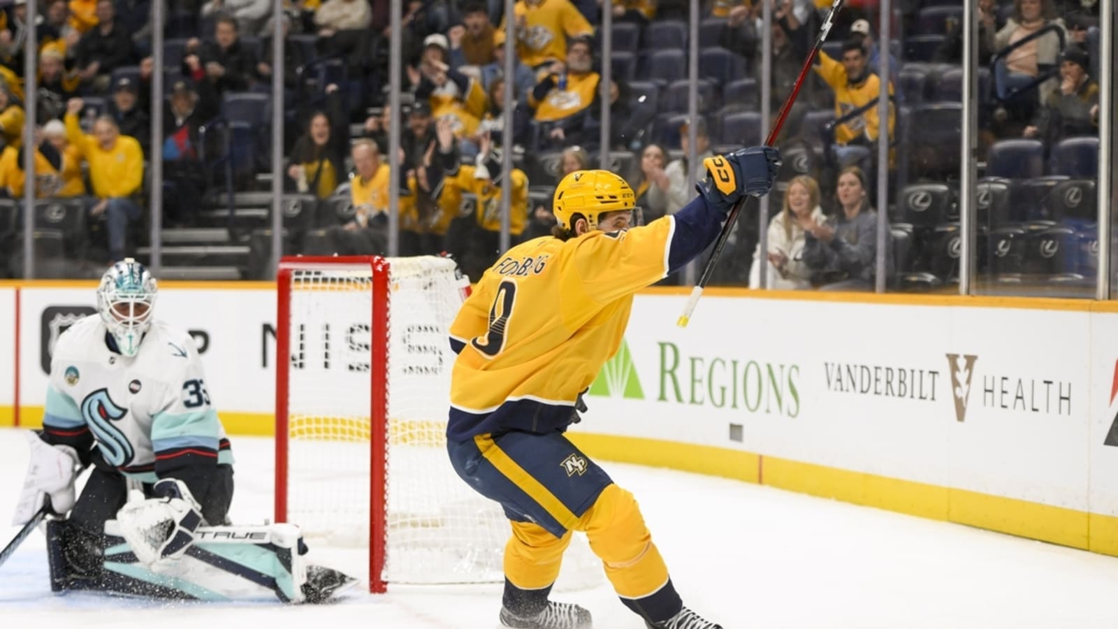 Filip Forsberg scores twice as Preds top Kraken