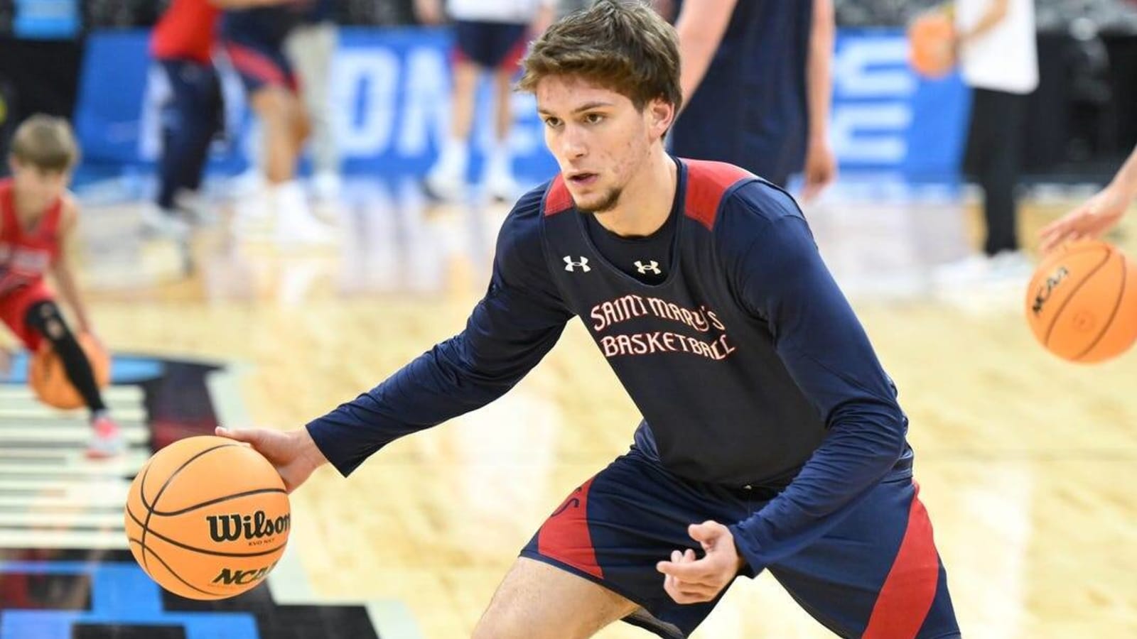 Saint Mary&#39;s G Aidan Mahaney commits to UConn