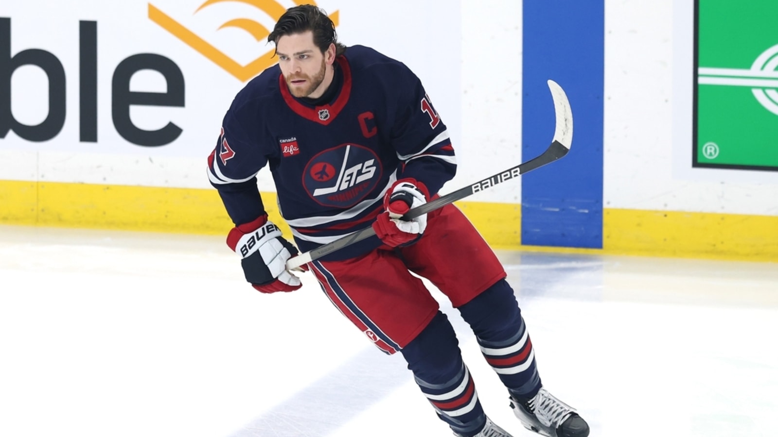 Jets captain Adam Lowry to return in visit to Blues