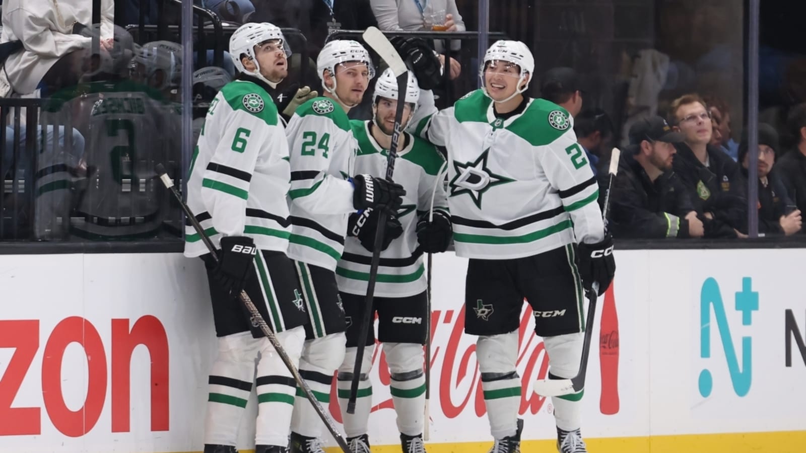 Casey DeSmith, Stars hold off Utah Hockey Club