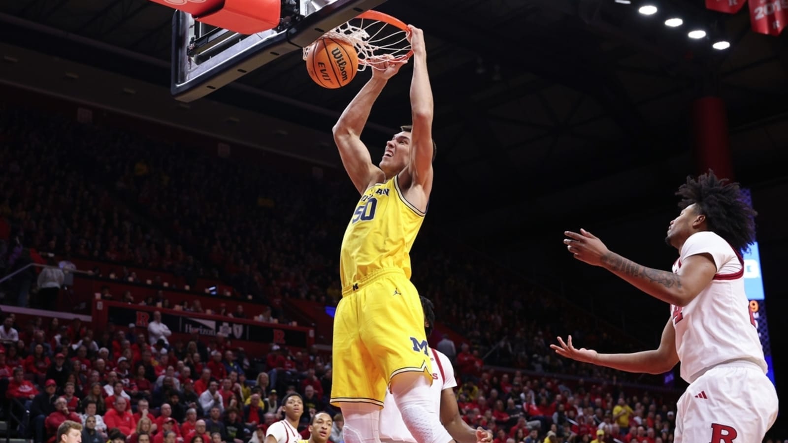 Danny Wolf, Vladislav Goldin power Michigan past Rutgers